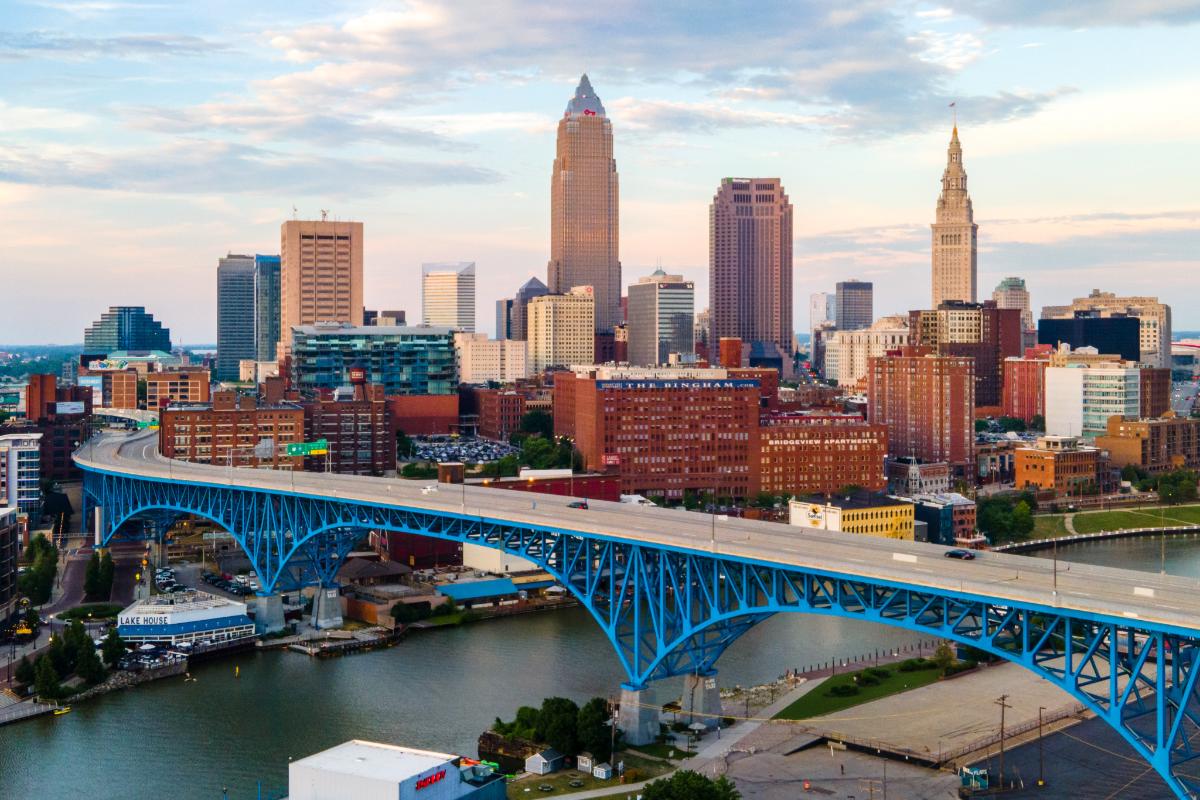 bridge in Cleveland near a methadone clinic